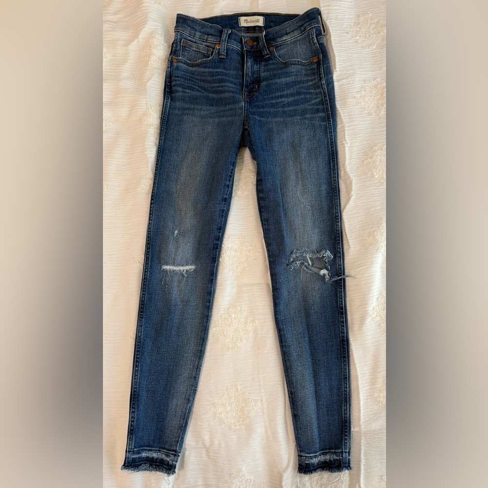 Madewell 9” High-Rise Distressed Skinny Jeans